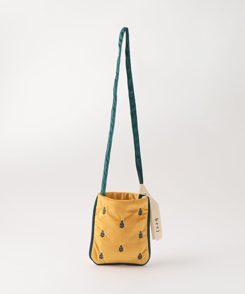 beej(ビージ)の「【別注】<beej>embroidery ショルダー バッグ / キッズ(ショルダーバッグ・キッズ・オフホワイト/ターコイズブルー/マスタード・FREE)」の3枚目の写真