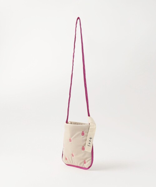 beej(ビージ)の「【別注】<beej>embroidery ショルダー バッグ / キッズ(ショルダーバッグ・キッズ・オフホワイト/ターコイズブルー/マスタード・FREE)」の7枚目の写真