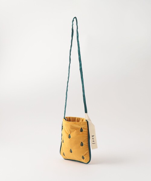 beej(ビージ)の「【別注】<beej>embroidery ショルダー バッグ / キッズ(ショルダーバッグ・キッズ・オフホワイト/ターコイズブルー/マスタード・FREE)」の14枚目の写真