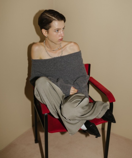 HANNE（アン）の「オフショルダーニット（ニット/セーター・レディース・ブラック/グレー/ベージュ・FREE）」の15枚目の写真