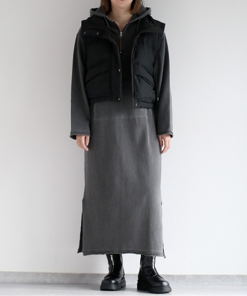 cepo（セポ）の「〈セットアップ対応〉16/10 裏毛ハーフジップスウェットワンピース（ワンピース・レディース・オフホワイト/チャコール・M）」の8枚目の写真