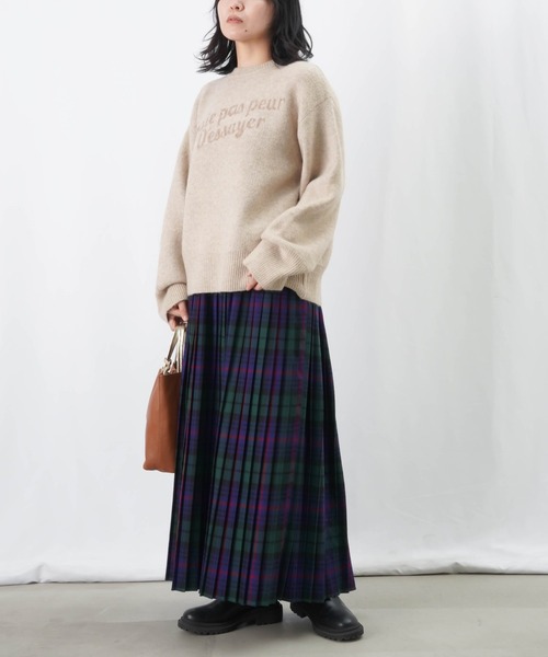 LUCA/LADY LUCK LUCA（ルカ/レディラックルカ）の「LC/LLL もちもちロゴニットプルオーバー / クルーネックロゴニット（ニット/セーター・レディース・ブラック/グレー/ベージュ・FREE）」の19枚目の写真