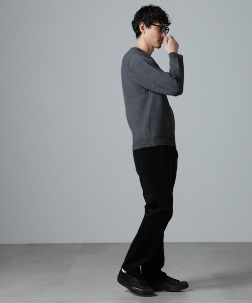 NANO universe（ナノユニバース）の「PBTストレッチクルーネックニット（ニット/セーター・メンズ・ブラック/グレー/ネイビー・S/M/L）」の5枚目の写真