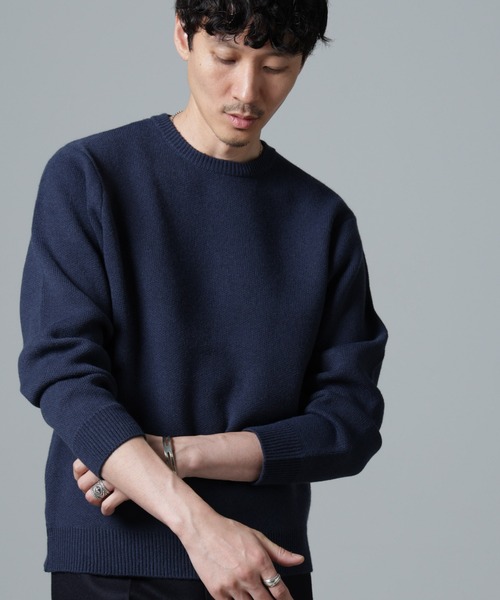 NANO universe（ナノユニバース）の「PBTストレッチクルーネックニット（ニット/セーター・メンズ・ブラック/グレー/ネイビー・S/M/L）」の9枚目の写真