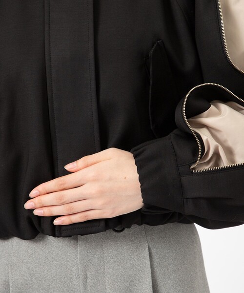 UNITED TOKYO（ユナイテッドトウキョウ）の「ジップアップブルゾンジャケット（ブルゾン・レディース・ブラック/グリーン・FREE）」の16枚目の写真