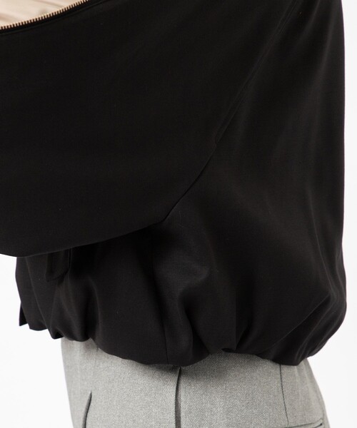 UNITED TOKYO（ユナイテッドトウキョウ）の「ジップアップブルゾンジャケット（ブルゾン・レディース・ブラック/グリーン・FREE）」の17枚目の写真