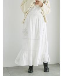 TSUHARU by Samansa Mos2（ツハルバイサマンサモスモス）の「イニシャル刺繍パッチワークスカート（スカート）」
