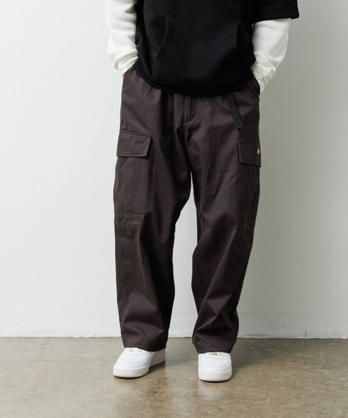 GLAZOS（グラソス）の「【大人向けサイズあり】ワイドカーゴパンツ（その他パンツ・キッズ・チャコールグレー/マルチ・M/S/LL/L）」の2枚目の写真
