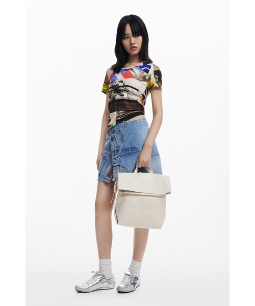 Desigual（デシグアル）の「クローム加工 レザー風サック型バックパック ホワイト（バックパック/リュック・レディース・ホワイト・FREE）」の8枚目の写真