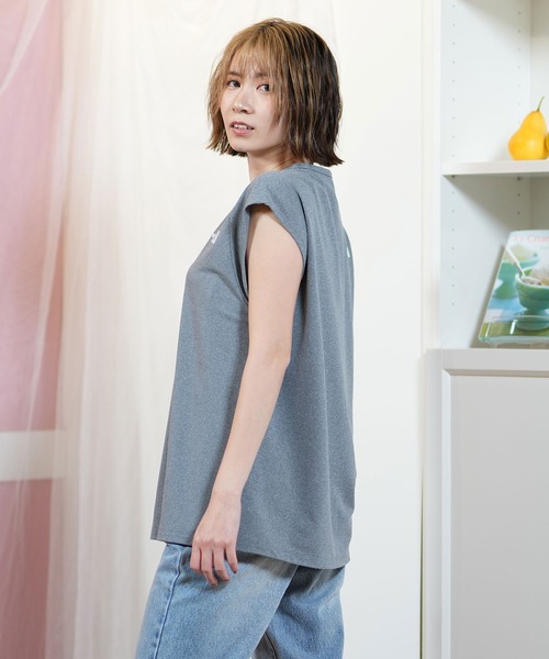 THE NORTH FACE（ザノースフェイス）の「THE NORTH FACE/ザ・ノース・フェイス スリッドTシャツ NTW32590（Tシャツ/カットソー・レディース・アイボリー/ミックスグレー・XL/L/M/S）」の11枚目の写真
