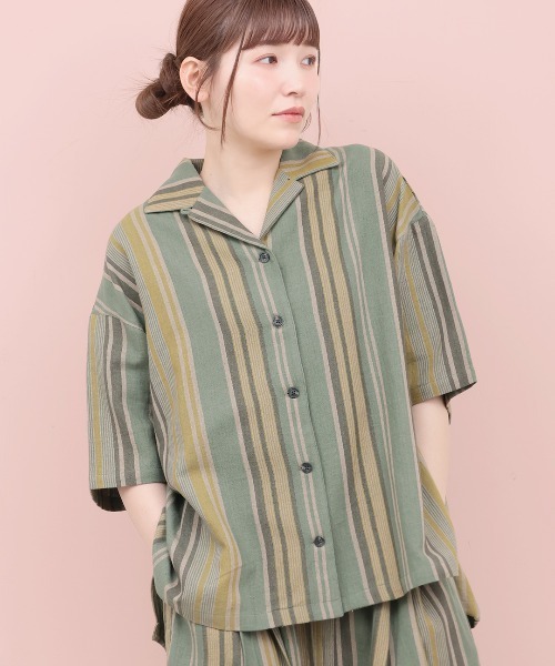 チチカカ(チチカカ)の「Rico エコフレンドリーダイ手織りストライプシャツ(シャツ/ブラウス・レディース・ネイビー/カーキ・FREE)」の1枚目の写真