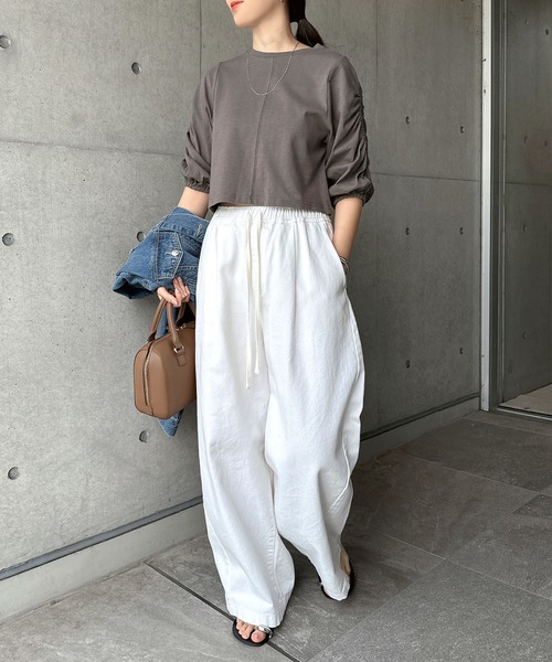 Freesia by andme(フリージアバイアンドミー)の「袖スリットオープンショートトップス(Tシャツ/カットソー・レディース・オフホワイト/グレー系その他/ブラック・FREE)」の15枚目の写真