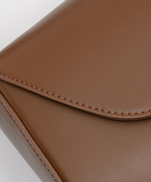 nunela ブラウン フラップハンドバッグ nunela（ヌネラ）の「flap hand bag【No.6】（ハンドバッグ