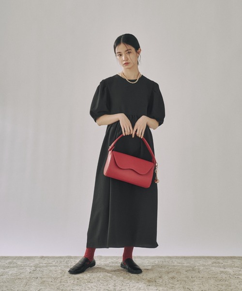 うりこ。 新品 nunela moi tytto ハンドバッグ flap うりこ。様専用 新品 nunela moi tytto ハンドバッグ flap