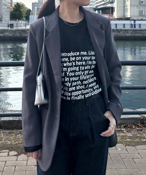 ISOOK(アイスー)の「【ISOOK / アイスー】オーバーサイズプリントロンT / 長袖 クルーネック ラウンドネック Tシャツ レタリング ルーズ丈 ビッグシルエット ユニセックス 英字ロゴ 白 黒 ホワイト ブラック グレー ZOZOTOWN限定(Tシャツ/カットソー・レディース・ホワイト/ブラック/グレー・FREE)」の8枚目の写真