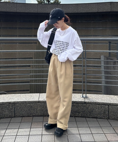 ISOOK(アイスー)の「【ISOOK / アイスー】オーバーサイズプリントロンT / 長袖 クルーネック ラウンドネック Tシャツ レタリング ルーズ丈 ビッグシルエット ユニセックス 英字ロゴ 白 黒 ホワイト ブラック グレー ZOZOTOWN限定(Tシャツ/カットソー・レディース・ホワイト/ブラック/グレー・FREE)」の10枚目の写真