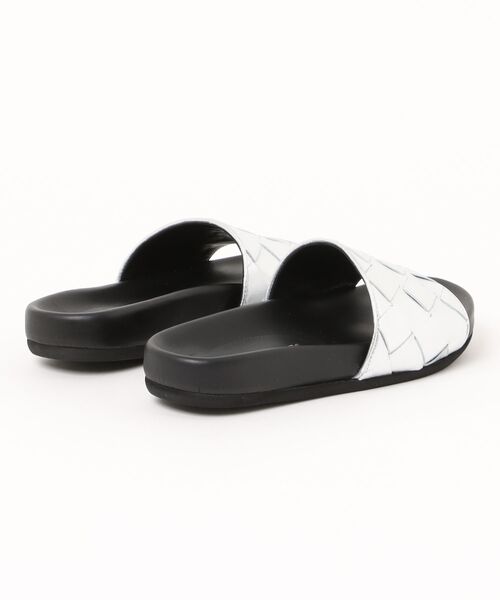 inter-chaussures（インターショシュール）の「【INTER-CHAUSSURES】イントレチャートフットベッドサンダル(I52103)（サンダル・レディース・シルバー/ゴールド・35/36/37/38/39）」の6枚目の写真