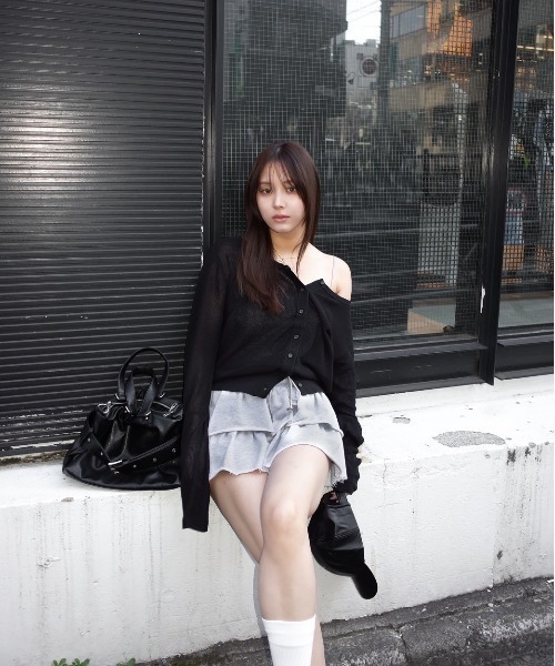 ACLENT(アクレント)の「スウェットティアードフレアミニスカート(スカート・レディース・ブラック/グレー・FREE)」の9枚目の写真