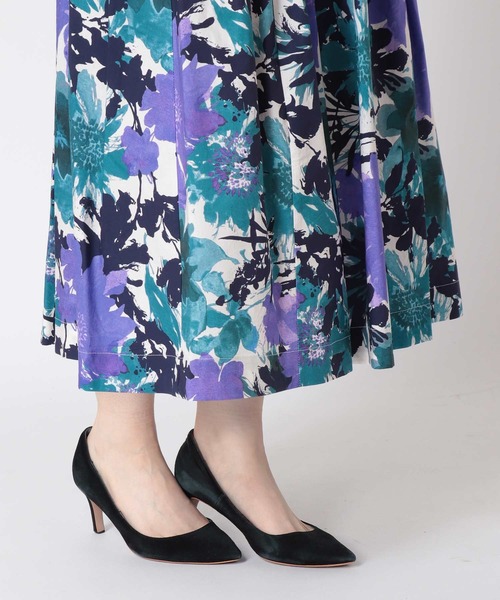 Jines（ジネス）の「プリントタックスカート（スカート・レディース・ブルー/グリーン/ブラック/グリーン系その他・38）」の8枚目の写真