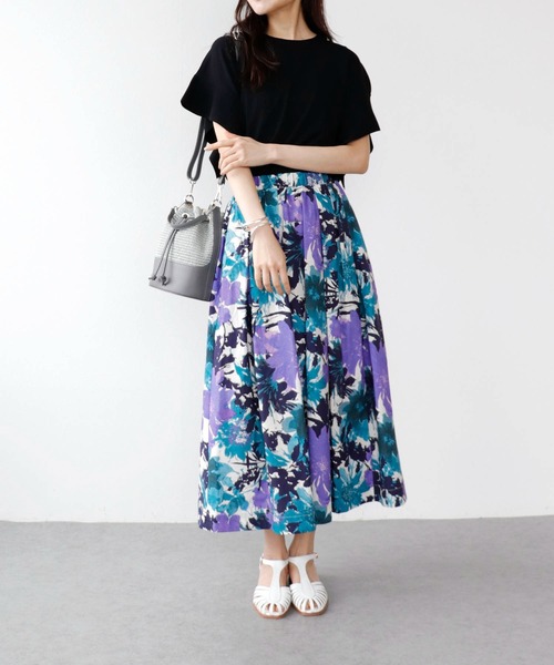 Jines（ジネス）の「プリントタックスカート（スカート・レディース・ブルー/グリーン/ブラック/グリーン系その他・38）」の17枚目の写真