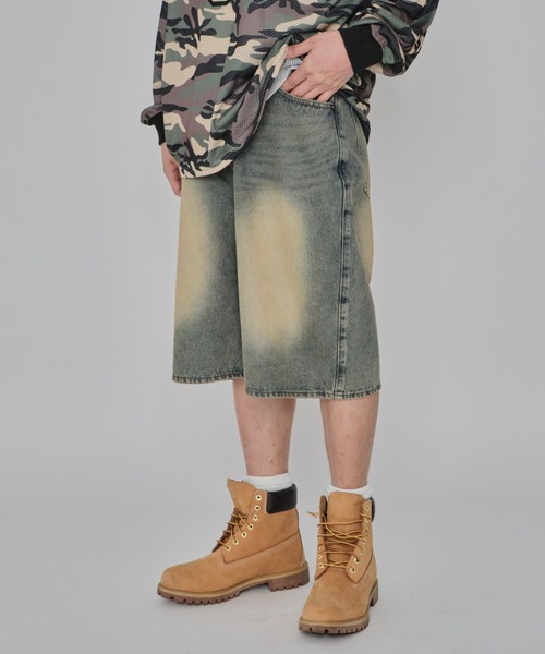 WEGO（ウィゴー）の「WEGO/スーパーバギーデニムショーツ（デニムパンツ・メンズ・スカイブルー/ライトインディゴブルー/ブラック系2/グレー・LARGE/MEDIUM）」の3枚目の写真