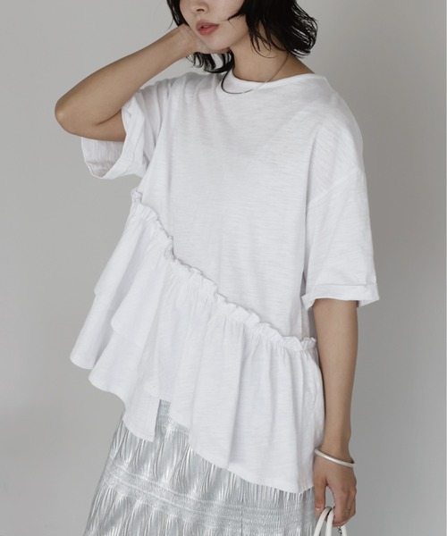 SOTT(ソット)の「Frill hem T-shirt フリルヘムTシャツ(Tシャツ/カットソー・レディース・ブラック/オフホワイト・FREE)」の1枚目の写真