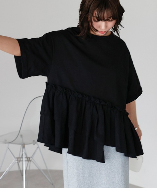 SOTT(ソット)の「Frill hem T-shirt フリルヘムTシャツ(Tシャツ/カットソー・レディース・ブラック/オフホワイト・FREE)」の21枚目の写真