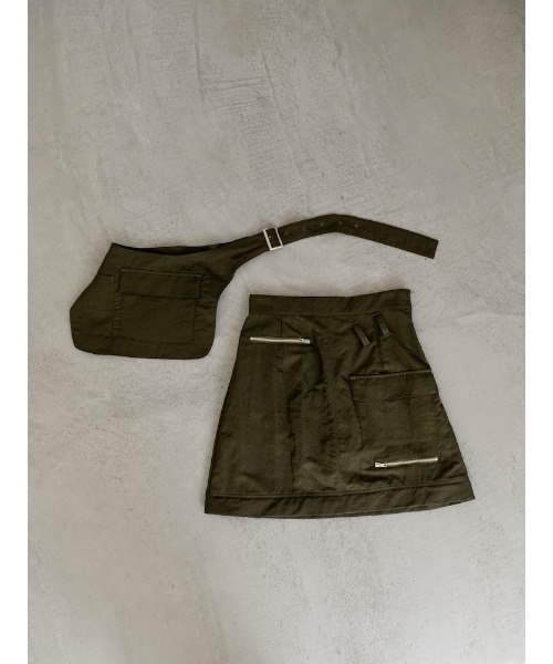 sahara(サハラ)の「Belted 2way Cargo Skirt/ベルト2ウェイカーゴスカート(スカート・レディース・ブラック/カーキ・FREE)」の10枚目の写真