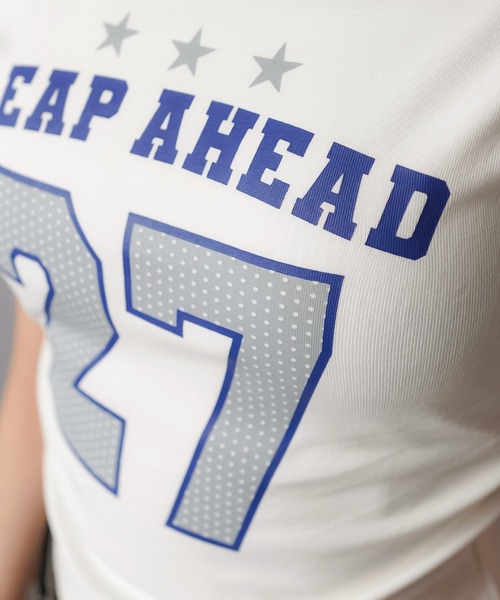 SPINNS（スピンズ）の「ギャザー入りVネックカットソー/27（Tシャツ/カットソー・レディース・オフホワイト/レッド/ネイビー/ブラック・ONESIZE）」の18枚目の写真