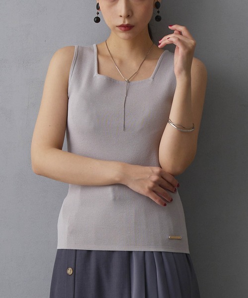 NICOLE white（ニコルホワイト）の「ニットタンクトップ（タンクトップ・レディース・ブラック/オフホワイト/グレー/グリーン/ピンク・FREE）」の4枚目の写真