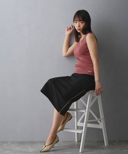 NICOLE white（ニコルホワイト）の「ニットタンクトップ（タンクトップ・レディース・ブラック/オフホワイト/グレー/グリーン/ピンク・FREE）」の12枚目の写真