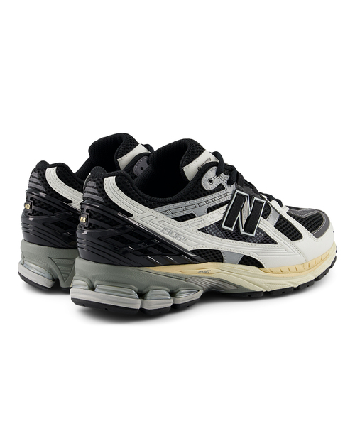 Spick & Span（スピックアンドスパン）の「NEW BALANCE / ニューバランス 1906N（スニーカー・レディース・ブラック/グレー・23cm/23.5cm/24cm/24.5cm/25cm）」の8枚目の写真