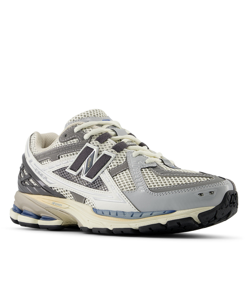 Spick & Span（スピックアンドスパン）の「NEW BALANCE / ニューバランス 1906N（スニーカー・レディース・ブラック/グレー・23cm/23.5cm/24cm/24.5cm/25cm）」の15枚目の写真