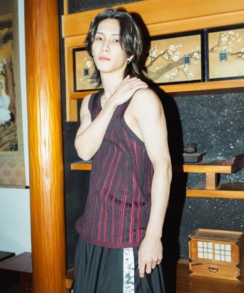 REZEN(リゼン)の「切子風ジャガード織タンク(タンクトップ・メンズ・ローズ/レッドパープル・LARGE/MEDIUM)」の6枚目の写真
