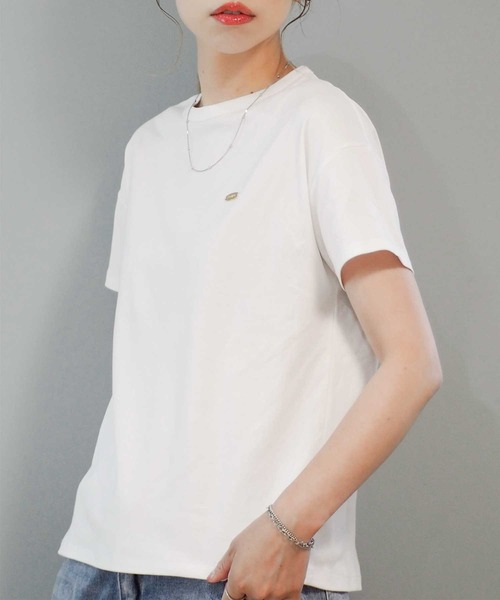 GeeRA（ジーラ）の「ロゴプレート付コンパクトＴシャツ（Tシャツ/カットソー・レディース・オフホワイト/モカ/ブラック・LARGE/MEDIUM）」の13枚目の写真
