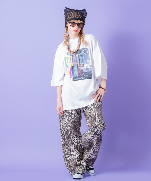 a.p.o.v.（エーピーオービー）の「a.p.o.v. カラフルロゴレイヤーフォトプリントオーバーサイズTシャツ（Tシャツ/カットソー・メンズ・ブラック/ホワイト・ONESIZE）」の5枚目の写真
