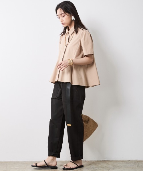 CHIC STYLE(シックスタイル)の「フレアデザインシャツ<大きいサイズ有>シックスタイル(シャツ/ブラウス・レディース・オフホワイト/ベージュ・L/M/5L/4L/3L/LL)」の8枚目の写真