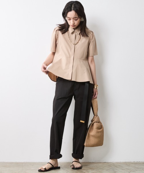 CHIC STYLE(シックスタイル)の「フレアデザインシャツ<大きいサイズ有>シックスタイル(シャツ/ブラウス・レディース・オフホワイト/ベージュ・L/M/5L/4L/3L/LL)」の9枚目の写真
