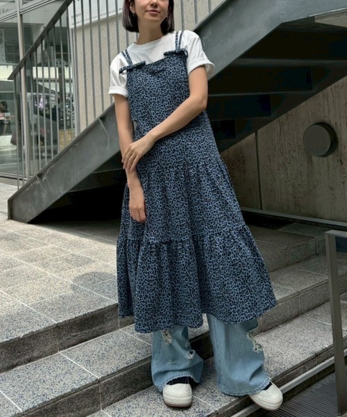 Candy Stripper（キャンディストリッパー）の「RIBBON TIERED CAMI ワンピース（ワンピース・レディース・ブラック/ブルー/ピンク・FREE）」の3枚目の写真