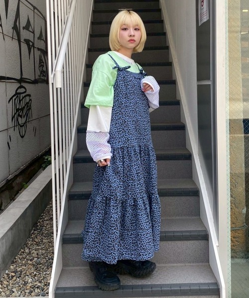 Candy Stripper（キャンディストリッパー）の「RIBBON TIERED CAMI ワンピース（ワンピース・レディース・ブラック/ブルー/ピンク・FREE）」の12枚目の写真