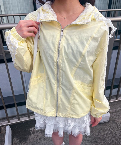 frunco(フランコ)の「【ZOZO限定】レースナイロンパーカー(ナイロンジャケット・レディース・ブルー/ベージュ/ホワイト・MEDIUM)」の18枚目の写真