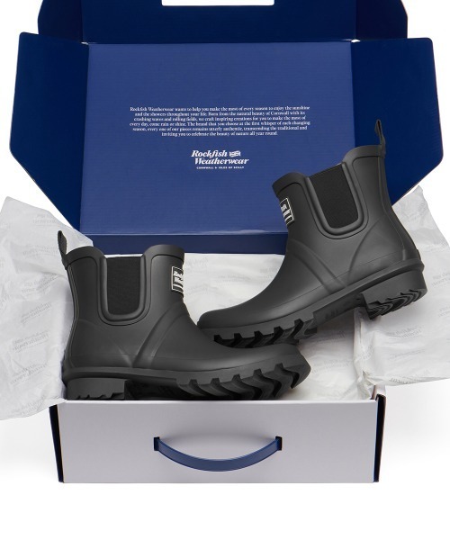 ROCKFISH WEATHERWEAR（ロックフィッシュウェザーウェア）の「ORIGINAL CHELSEA RAINBOOTS（レインシューズ・レディース・ブラック/ブラウン/グレー/アイボリー/イエロー/ベージュ/ピンク/バーガンディー・23.5㎝/24.0cm/23.0cm/25.0cm/24.5cm）」の16枚目の写真