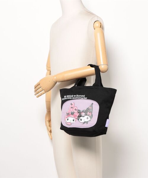 sanrio(サンリオ)の「sanrio(サンリオ)マイメロディ&クロミ周年モデル キャラクタープリント ダイカットポケットキャンバストートバッグ/ミニトート(トートバッグ・レディース・アイボリー/ブラック/ラベンダー/ピンク・FREE)」の5枚目の写真