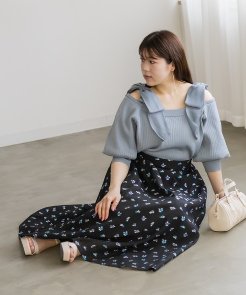 CLETTE(クレット)の「シアー花柄タックスカート(スカート・レディース・ブラック/オフホワイト・4L/3L/LL)」の13枚目の写真