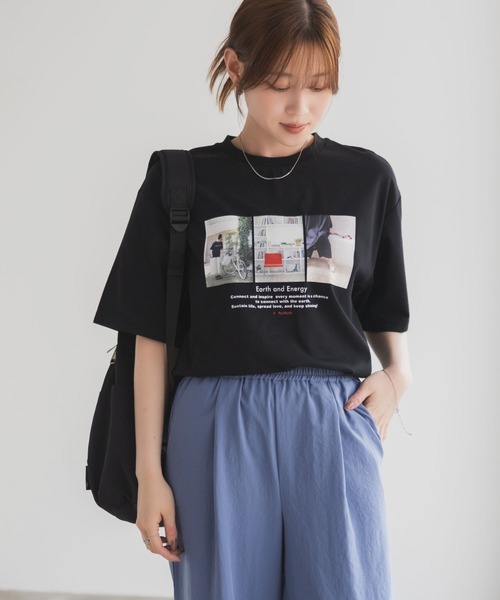 HusHusH(ハッシュアッシュ)の「HusHusH フォトプリントTシャツ(Tシャツ/カットソー・レディース・オフホワイト/ブルー/ブラック・M/L)」の11枚目の写真