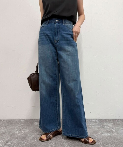 fredy emue（フレディエミュ）の「ドロストセミワイドデニムパンツ（デニムパンツ・レディース・ブルー/サックスブルー・36/38）」の21枚目の写真