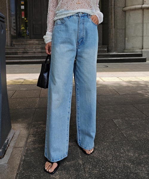 esutoreja（エストレジャ）の「バックカットアウトデニム（デニムパンツ・レディース・ライトブルー/ブラック・S/M）」の5枚目の写真