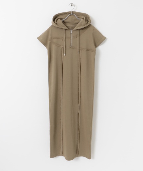 SENSE OF PLACE by URBAN RESEARCH(センスオブプレイスバイアーバンリサーチ)の「フーディージップワンピース(ワンピース・レディース・キャメル/チャコールグレー/グレー・S/ONE)」の20枚目の写真