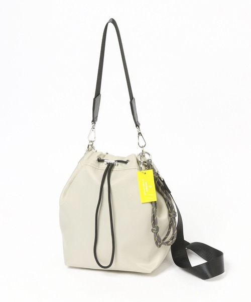 LEPSIM（レプシィム）の「マルチWAYチャーム付きバッグ　494495（ショルダーバッグ・レディース・ライトグレー/ダークブラウン/ブラック/ブラウン/ガンメタ/ブラック系その他・ONE SIZE）」の8枚目の写真