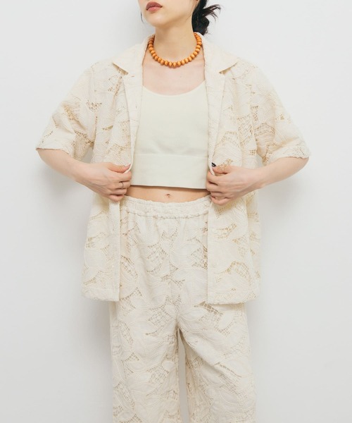 KBF（ケイビーエフ）の「ケミカルレースBIGシャツ（シャツ/ブラウス・レディース・ブラウン/アイボリー・ONE）」の5枚目の写真